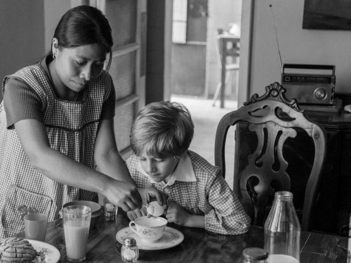 ROMA: De la nostalgia a la empatía política con la situación de las trabajadoras del hogar indígenas